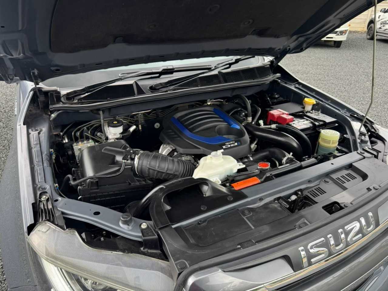 Isuzu All-New D-Max 4 ประตู ตัวสูง 2022