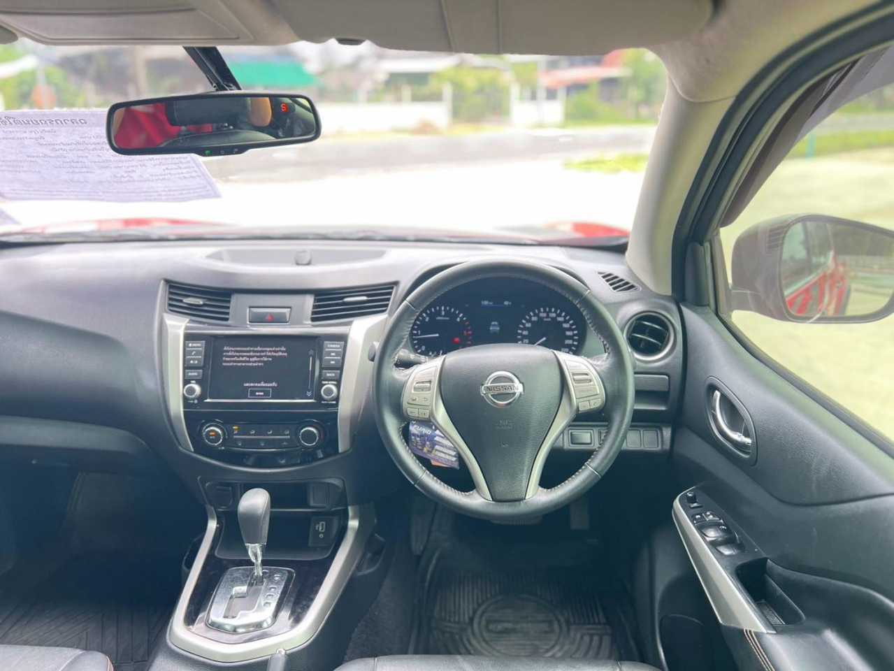Nissan Navara 4 ประตู ตัวสูง 2019