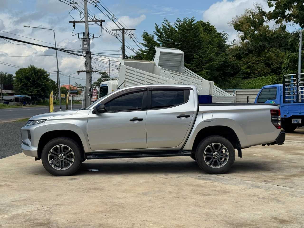 Mitsubishi All-New Triton 4 ประตู ตัวสูง 2022
