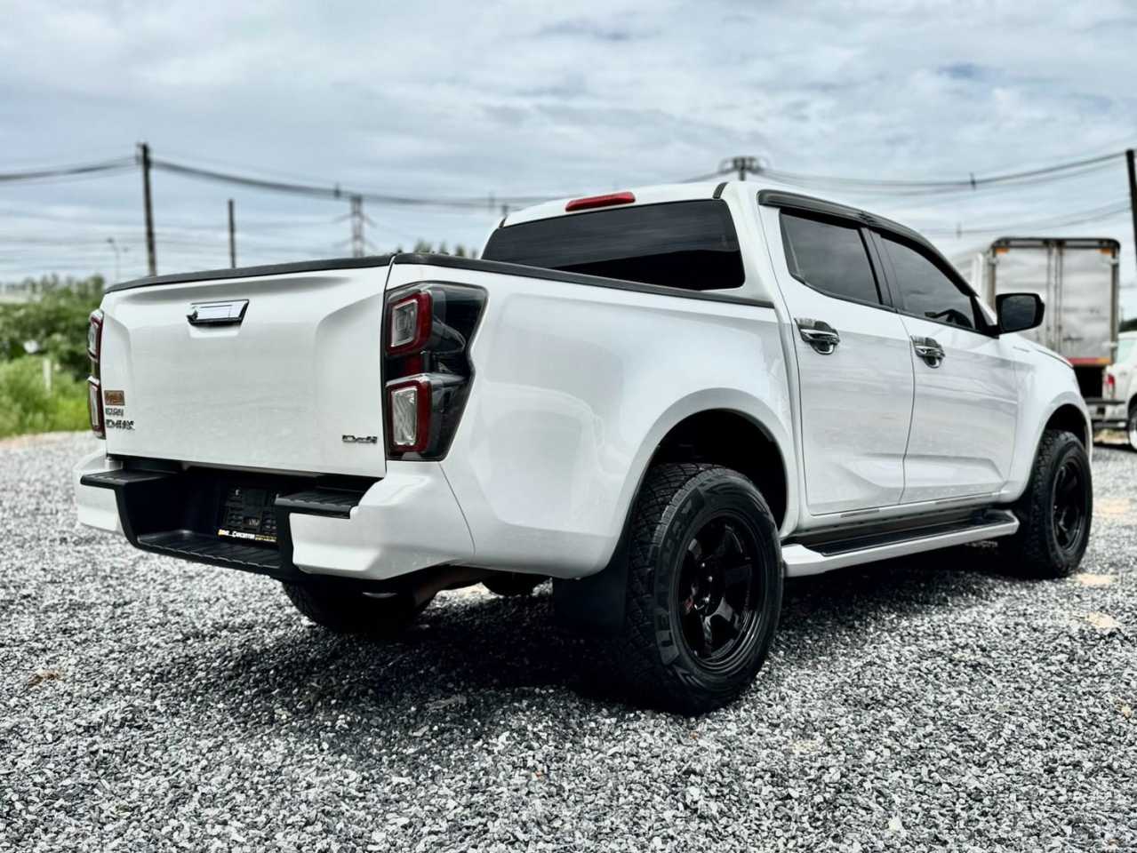 Isuzu All-New D-Max 4 ประตู ตัวสูง 2021